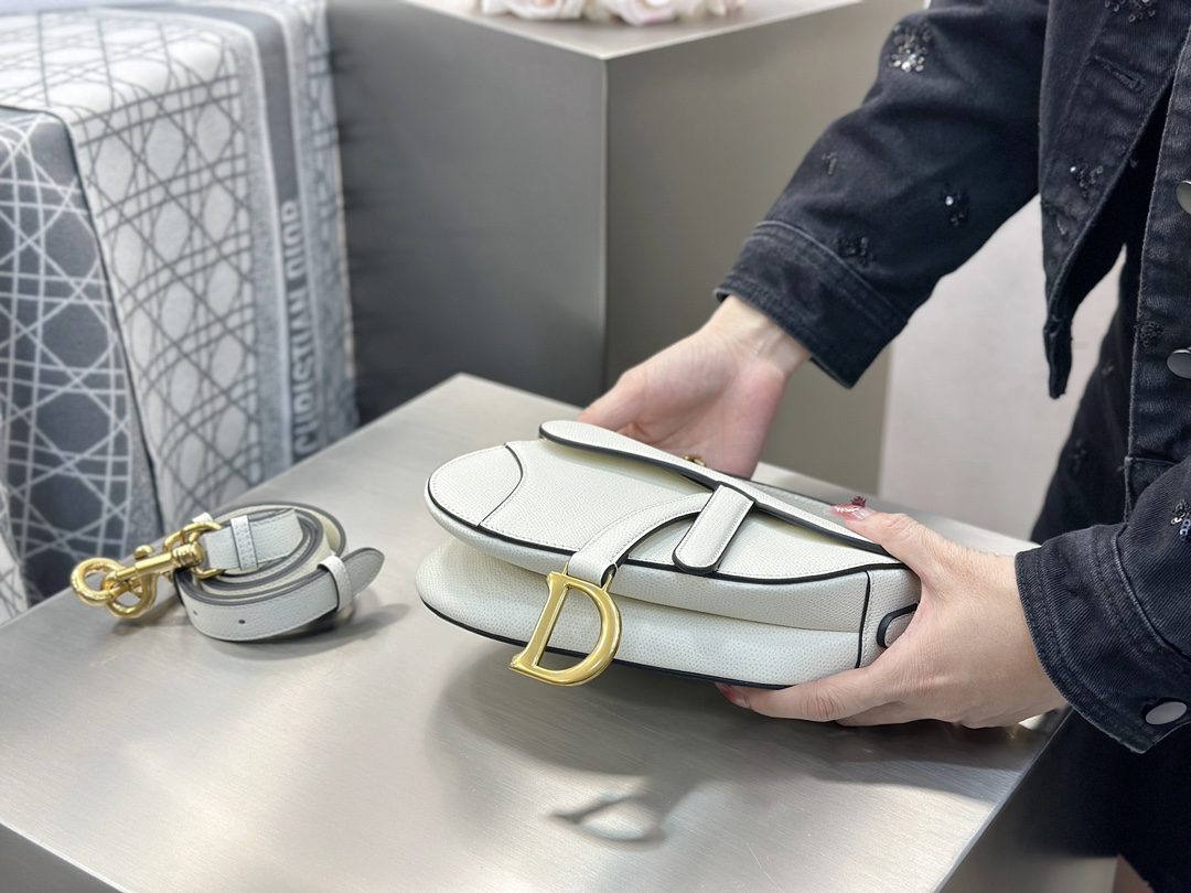 660dbc1c8566fad31d309448d49c0315_1723167169_8147.jpg