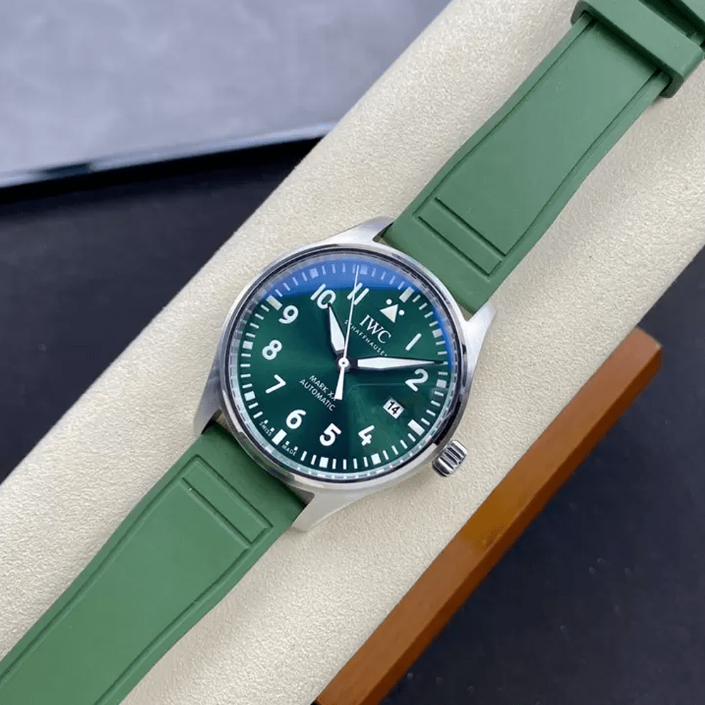 IWC 파일럿 워치 오토매틱 마크 20 40mm IW328205