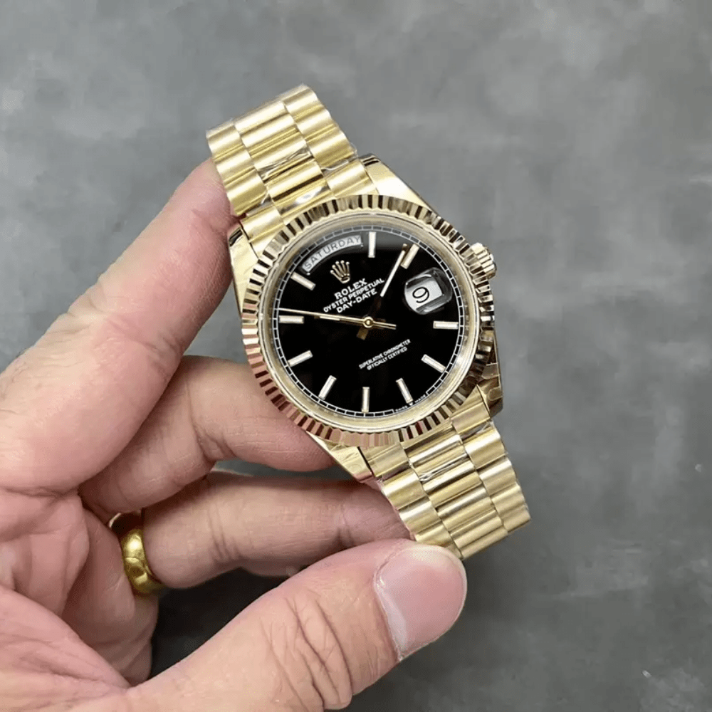 롤렉스 데이데이트 블랙 다이얼 옐로우골드 금통 40mm V3(텅스텐 헤비 버전) 228238