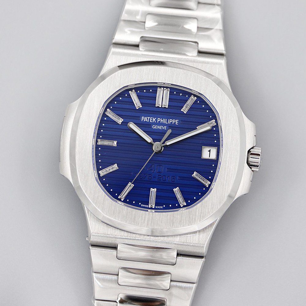 파텍필립 노틸러스 청판 다이얼 SS브레이슬릿 40주년 한정판 40mm 5711