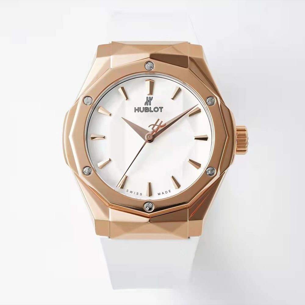 위블로 클래식 퓨전 올린스키 화이트 다이얼 로즈골드 화이트 러버밴드 40mm 550.OS.2200.RW.ORL20