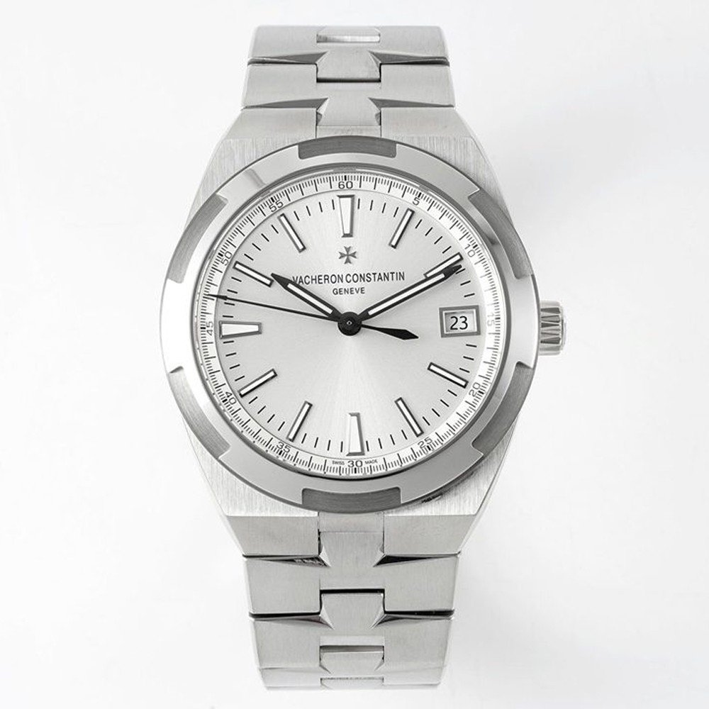 바쉐론 콘스탄틴 오버시즈 스틸 화이트 다이얼 SS 브레이슬릿 41mm 4500V/110A-B126