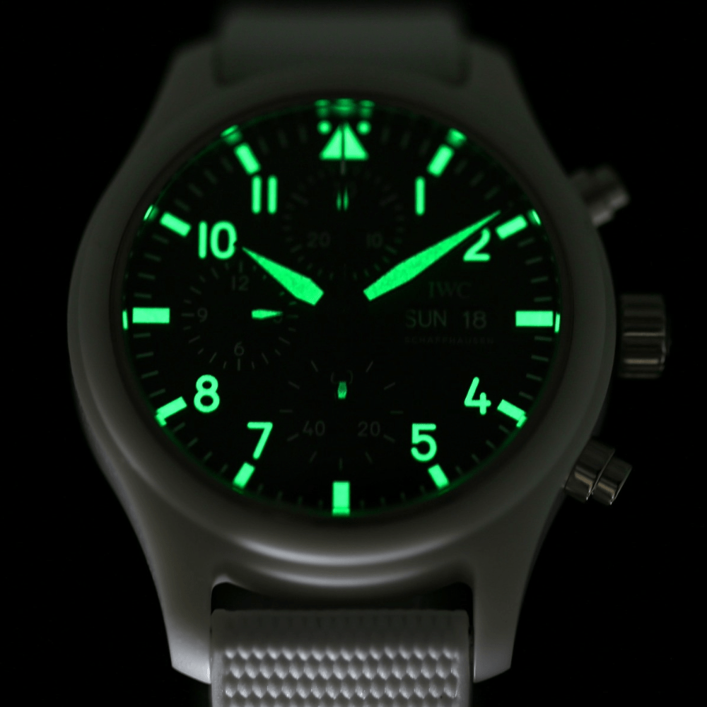 IWC 파일럿 크로노그래프 탑건 블랙 다이얼 레이크 타호 스페셜 에디션 44mm IW389105