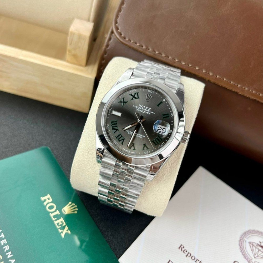 롤렉스 데이저스트 윔블던 로만 다이얼 스무스 베젤  41mm 126300