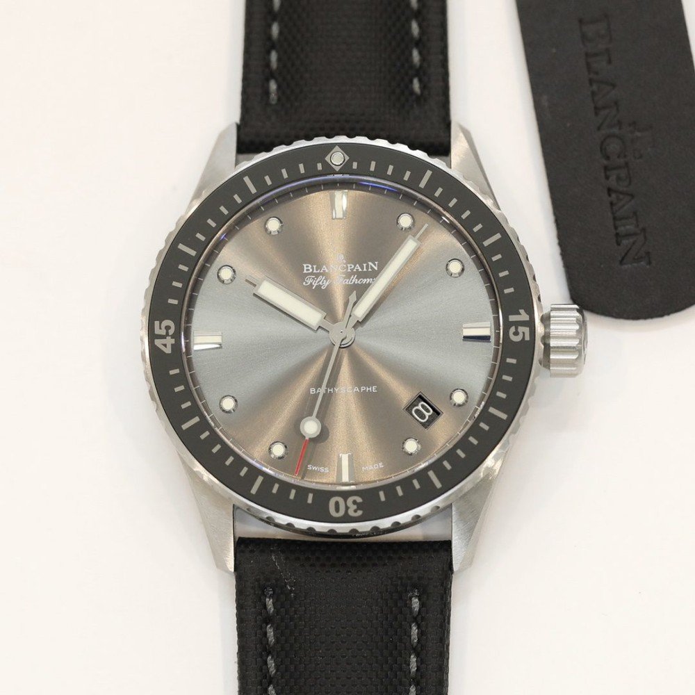 블랑팡 피프티 패덤즈 스틸 새틴 프로스티드 43mm 5100B-1110-B52A