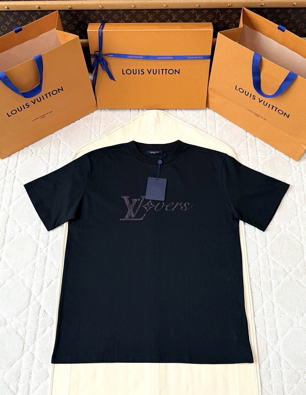 루이비통 LV 리버스 엠벨리시드 반팔 티셔츠